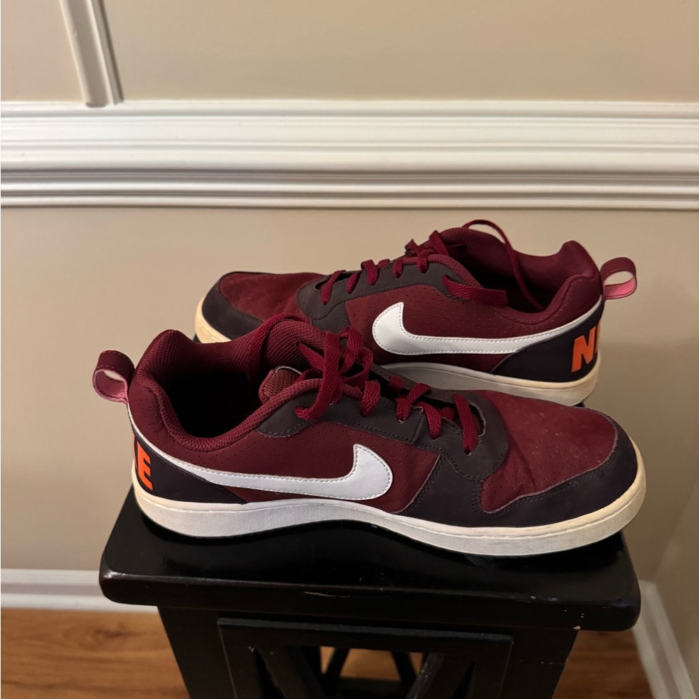 Nike Maroon and White Casual Shoes - Picture 4 of 5